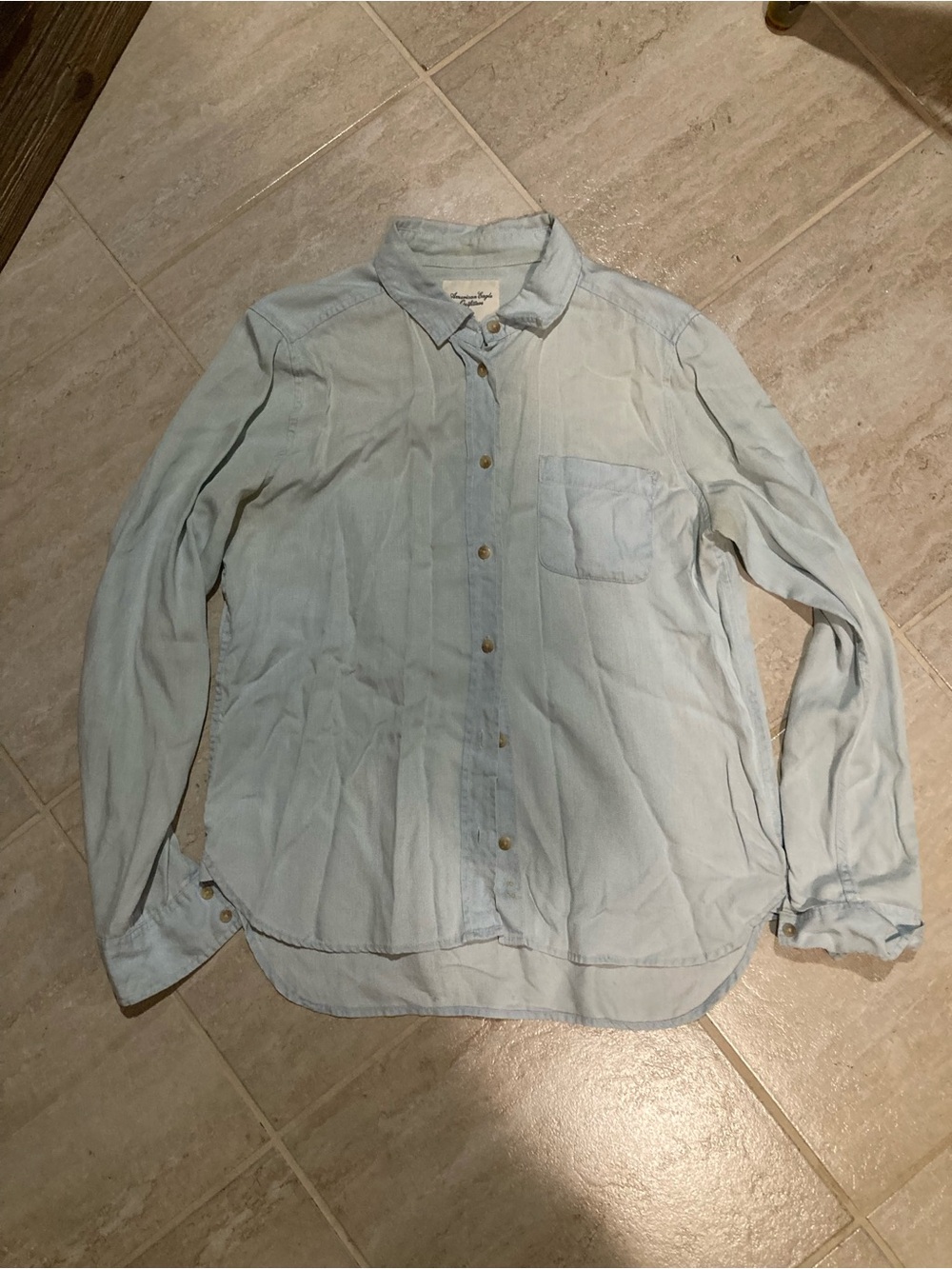 American Eagle Outfitters Light Blue Button-Up Shirt